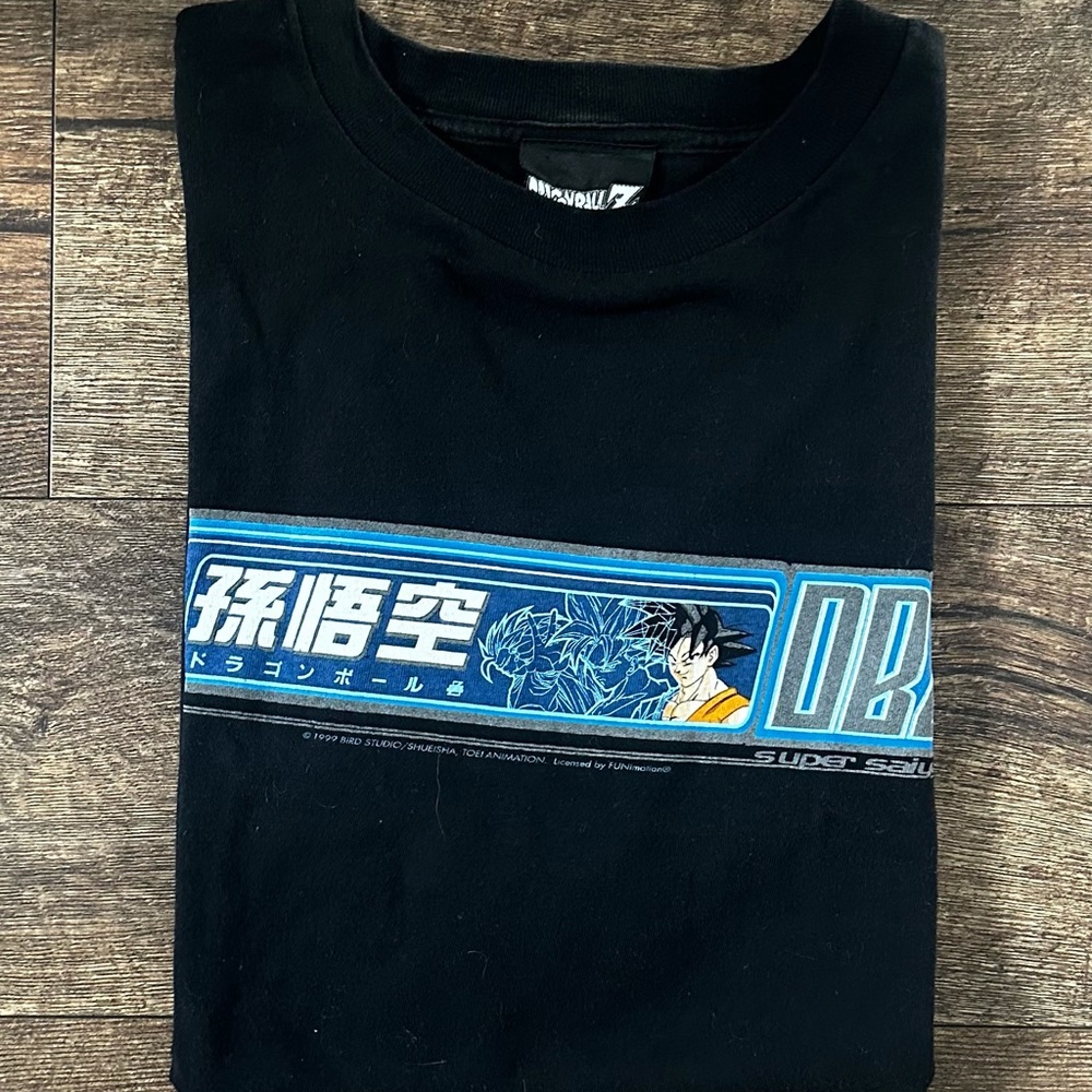 Vintage 1999 Dragon Ball Z Goku Super Saiyan Reflective T-shirt Adult Size XL